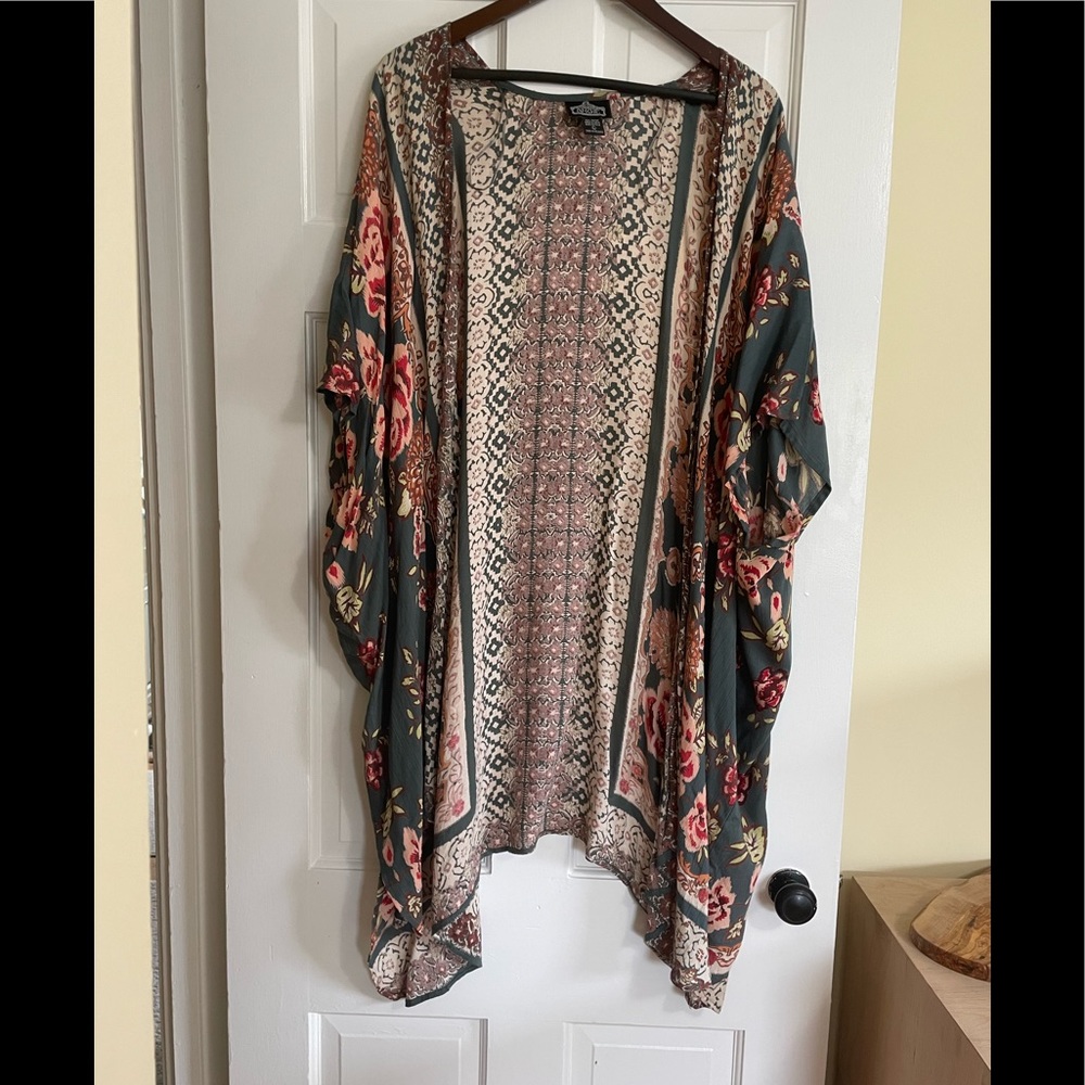 Angie Kimono